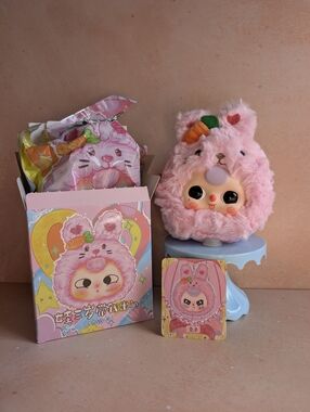 Baby Three Original 'First Generation' Zipper Plush Bag Blind Box